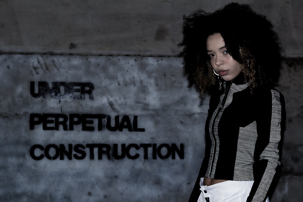 Designer : Petya Shopova - Photo : Maria Vassileva